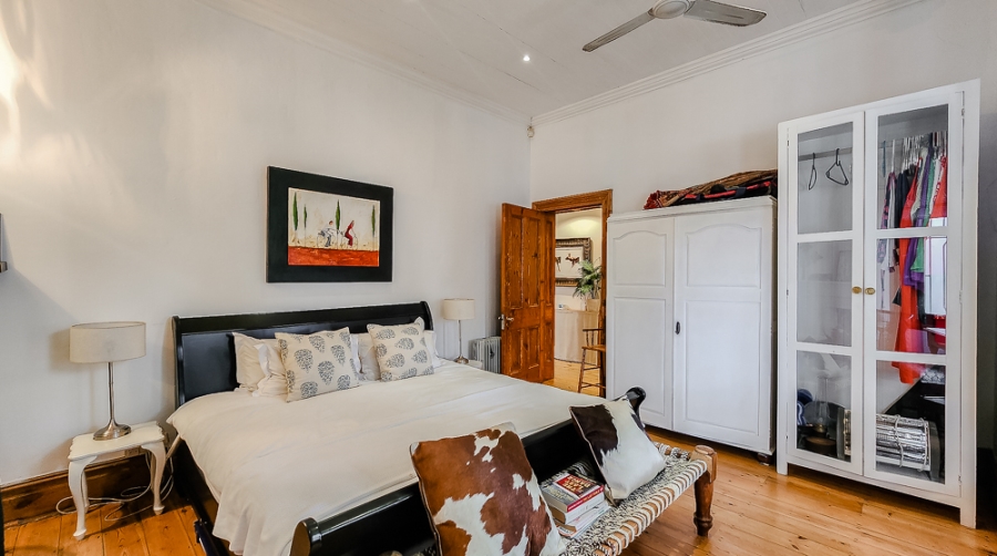 3 Bedroom Property for Sale in Tamboerskloof Western Cape